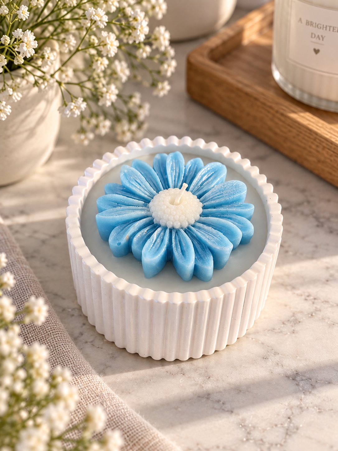 Daisy Candle